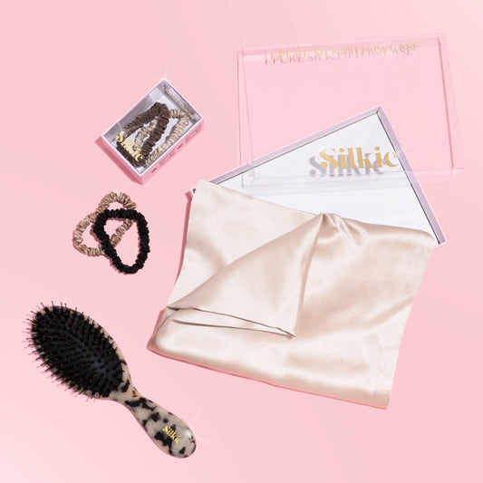 Do Silk Pillowcases Really Prevent Split Ends? Let’s Get Into It.