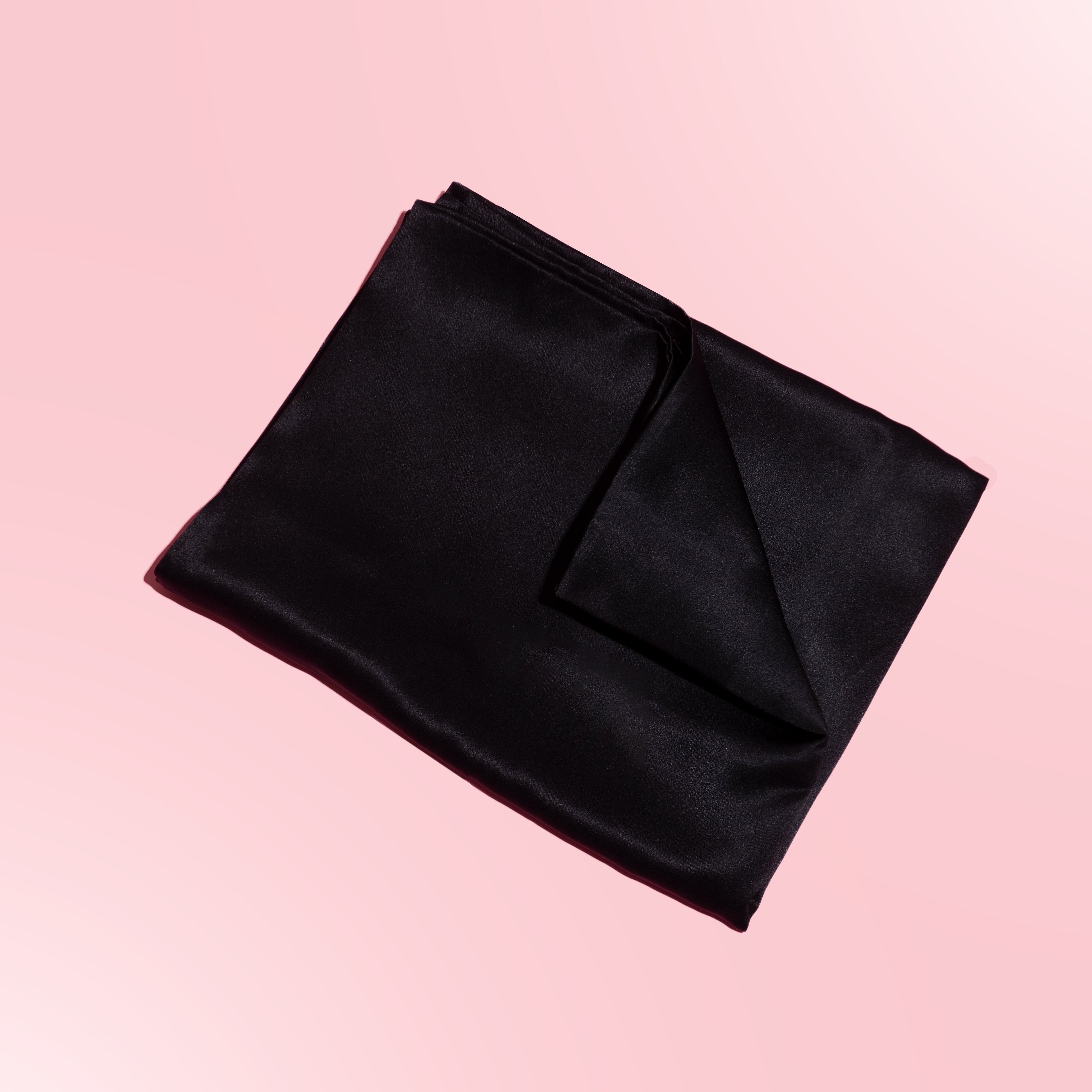 How Often Should You Wash a Silk Pillowcase? Your Guide to Keeping Sil ...