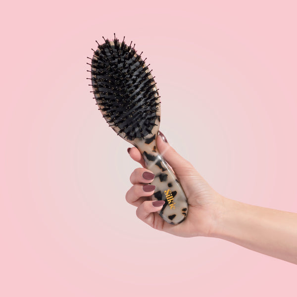 The Best Brushes for Different Hair Textures: What Every Woman Needs to Know