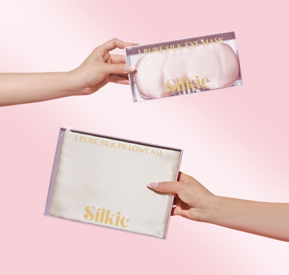 What to Wash Silk Pillowcase With: A Guide to Keeping It Luxurious